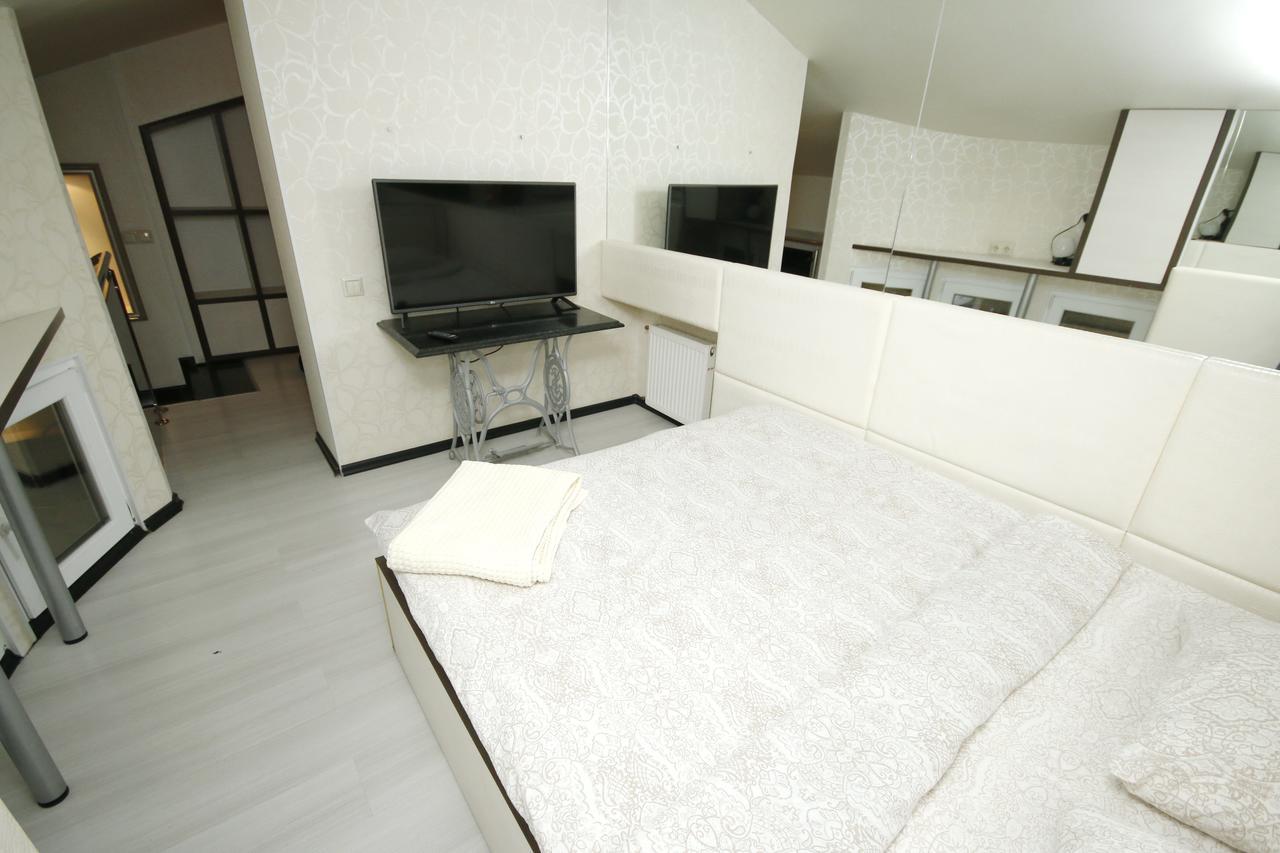 Ferienwohnung Penthouse On Strada Ismail 58/1 Kischinau Exterior foto